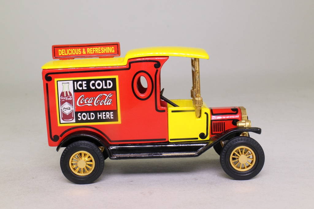 Matchbox Collectibles YPC04; 1912 Ford Model T Van; Coca-Cola; Delicious & Refreshing